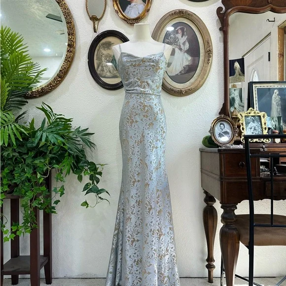 Jenny Yoo Silver-Blue Floral Maxi Gown - Picture 4 of 10